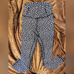 NWOT Ethos Size Xsmall All Day Leggings